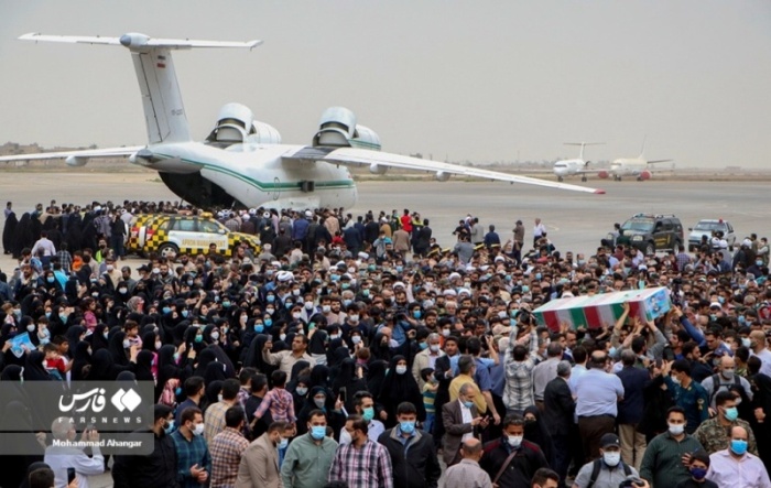 استقبال از پیکر شهید احسان کربلاییپور در اهواز