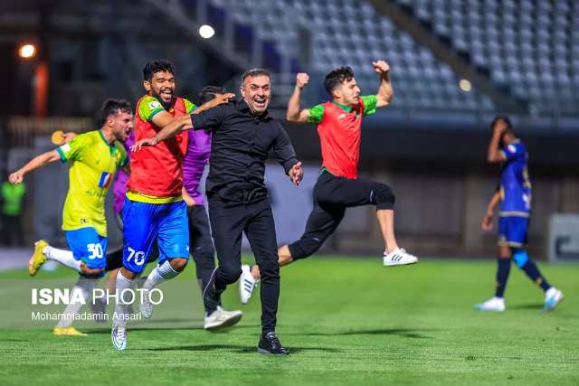 ویسی: تمایل به ادامه همکاری دارم اما...