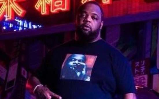 مرگ خواننده روی صحنه درمقابل چشمان هواداران