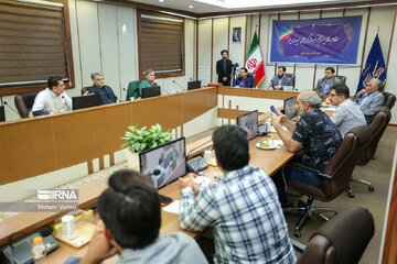 صدا و سیما دنبال پول است! صدا و سیما دنبال پول است!