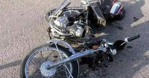 تصادف وحشتناک موتورسوار وسط چهارراه