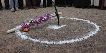 دستور فوری معاون رئیسی: کلنگزنی ممنوع! دستور فوری معاون رئیسی: کلنگزنی ممنوع!