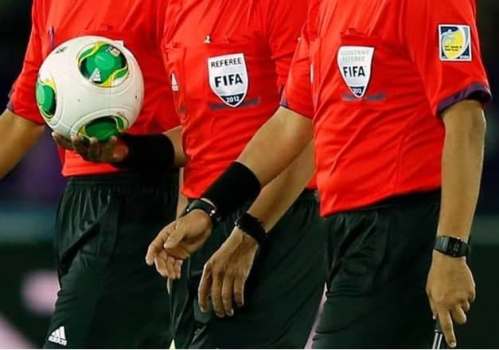 ورود تیم داوری پرسپولیس- النصر به تهران 