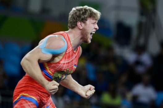 قهرمانی زودهنگام آذربایجان در کشتی فرنگی جهان