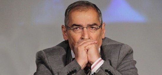 زیباکلام به دادگاه می رود زیباکلام به دادگاه می رود