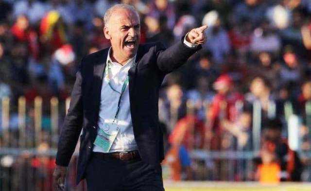 بختیاری زاده: باشگاه فولاد خوزستان خانه دلال ها شده است!/عقد قرارداد در بنگاه معاملاتی اهواز