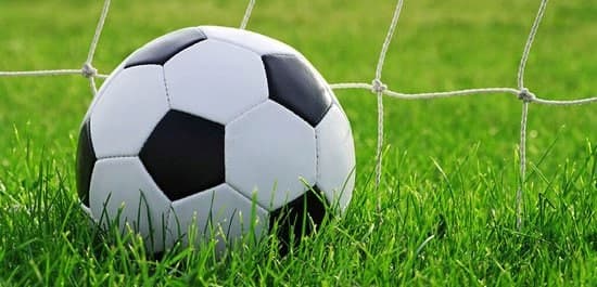قوانین جدید فوتبال مشخص شد