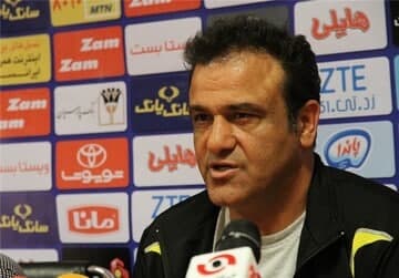 کرمانی‌مقدم: پرسپولیس با آمدن باهویی ۱۰ نفره شد!