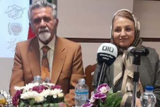 قدردانی از برگزیدگان نخستین جشنواره جهانی شعر سبزمنش