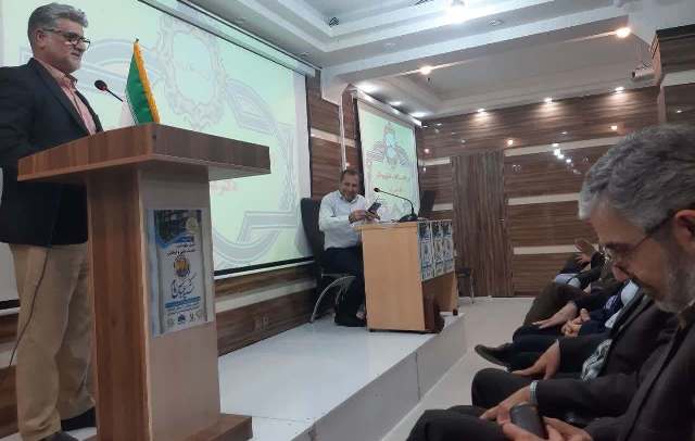 والا مردی که هرگز همرنگ جماعت نشد!