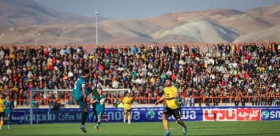 آبی خوزستان یک امتیاز از شمس آذر گرفت!