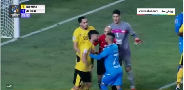 عصبانیت رضاییان عامل باخت سپاهان!