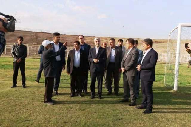 بررسی مشکل ورزشگاه ۵ مهر آبادان در ۲۸ بهمن بررسی مشکل ورزشگاه ۵ مهر آبادان در ۲۸ بهمن