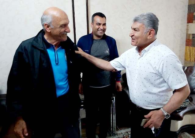 نامداران فوتبال آبادان اعلام آمادگی کردند