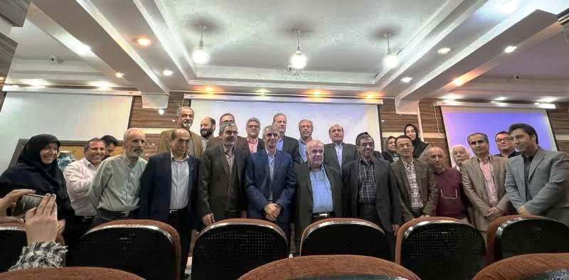 والا مردی که هرگز همرنگ جماعت نشد!