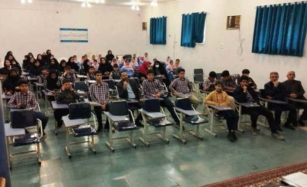 نشست ادبی فولاد و ابریشم در اهواز نشست ادبی فولاد و ابریشم در اهواز