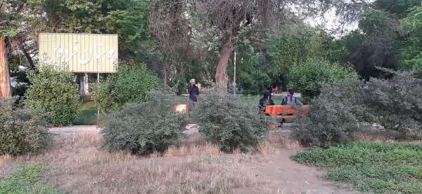 حافظ شیرازی در بوستان فردوس اهواز!؟