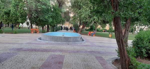 حافظ شیرازی در بوستان فردوس اهواز!؟