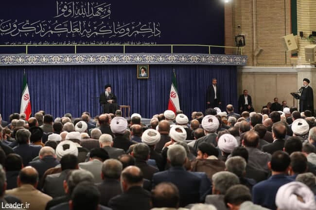 رهبر انقلاب: توان مالی، فکری و ابتکار مردم را به میدان بیاورید