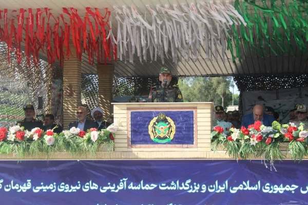 در برابر هر تهدیدی پاسخی کوبنده می دهیم در برابر هر تهدیدی پاسخی کوبنده می دهیم