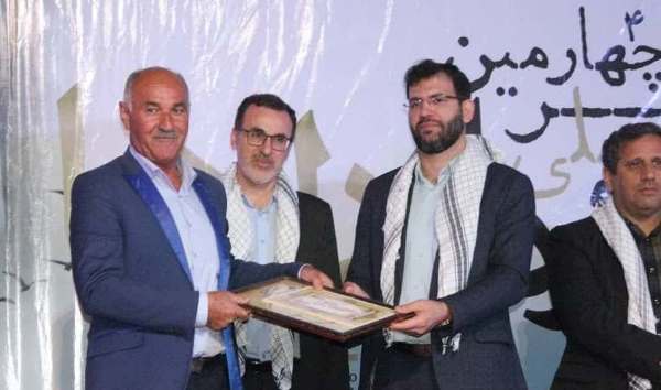  کنگره ملی شعر سردار دل ها برگزار شد