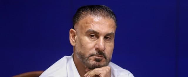 معضل فوتبال خوزستان؛ ارتباط مدیران باشگاهها با دلالان معضل فوتبال خوزستان؛ ارتباط مدیران باشگاهها با دلالان