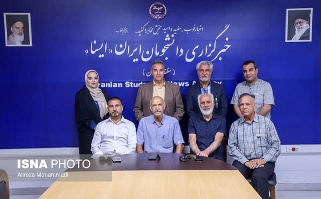 معضل فوتبال خوزستان؛ ارتباط مدیران باشگاهها با دلالان معضل فوتبال خوزستان؛ ارتباط مدیران باشگاهها با دلالان