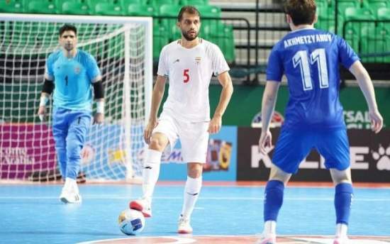 فوتسالیست های ایران فینالیست شدند