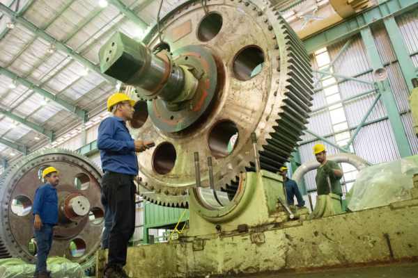 بومیسازی ۹۰ درصدی قطعات و تجهیزات کارخانههای شکر بومیسازی ۹۰ درصدی قطعات و تجهیزات کارخانههای شکر