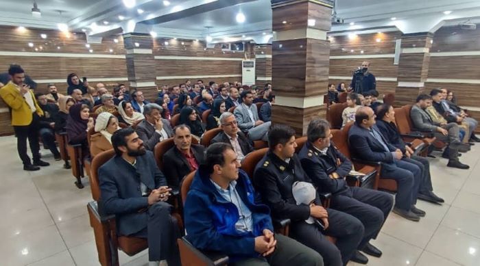 شب همدلی در سایه «فلسفه فوتبال»! شب همدلی در سایه «فلسفه فوتبال»!