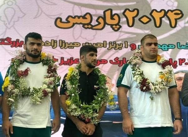 وعده های تاریخ‌سازان کشتی سر خرمن ماند!