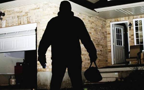 هنگام ورود سارقان به‌ خانه‌ای درجلفا تهران/رخشاره