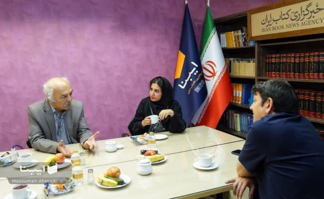 استاد هرمز علی‌پور: سروده، آیینه راستینگی زمانه است