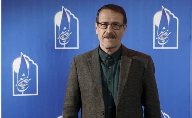 نگاه رسانه ملی به شعر سطحی است! نگاه