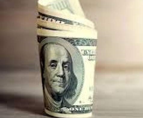 نرخ دلار به ۷۹ هزار تومان می‌رسد