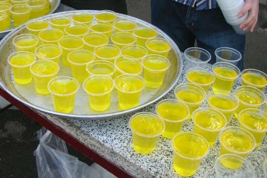  شربت نذری ۸۰۰ نفر را مسموم کرد!