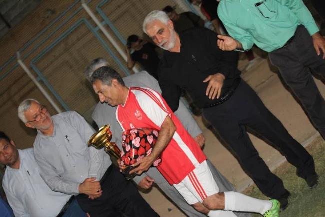 پرسپولیس قهرمان فوتبال پیشکسوتان باغملک شد/ حبیب خبر پرسپولیس قهرمان فوتبال پیشکسوتان باغملک شد/ حبیب خبر