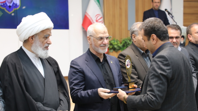 خاموشی، باید خط قرمز استان باشد