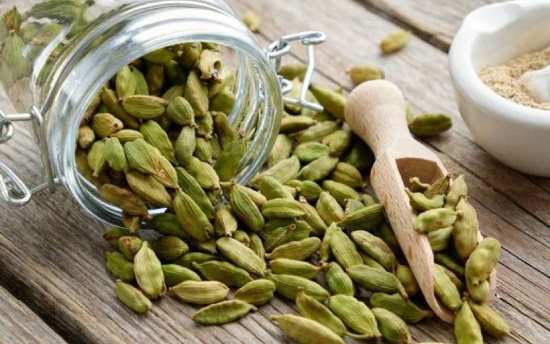 از خواص شگفت‌انگیز هل سبز بیشتر بدانیم