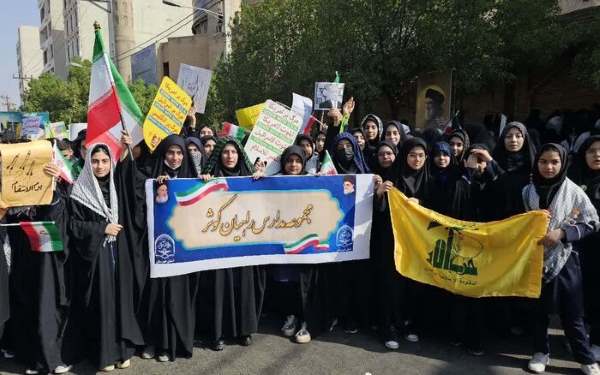 امروز کلاس شرافت، عزت و اقتدار داریم