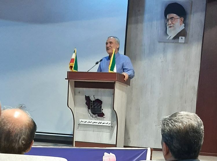 دکتر مقتدایی: یک بدهی به استان دارم و یک آرزو دکتر مقتدایی: یک بدهی به استان دارم و یک آرزو