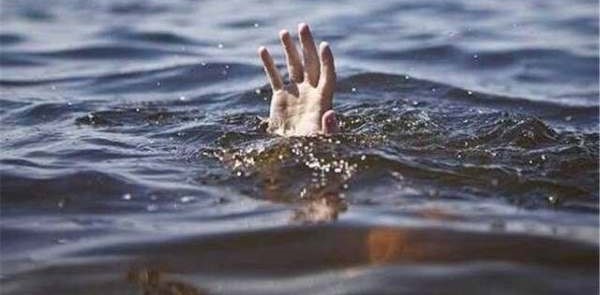 دو گردشگر در (چالکندی) دزفول غرقشدند دو گردشگر در (چالکندی) دزفول غرقشدند