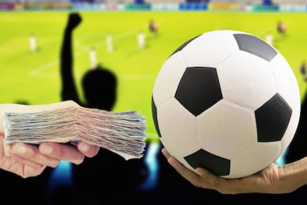   دو زن رمال در پرونده فساد فوتبال مجرم شدند