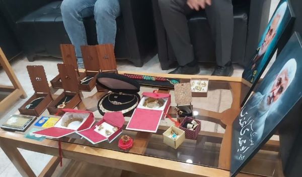 بانوی خوزستانی طلای میلیاردی به جبهه مقاومت بخشید