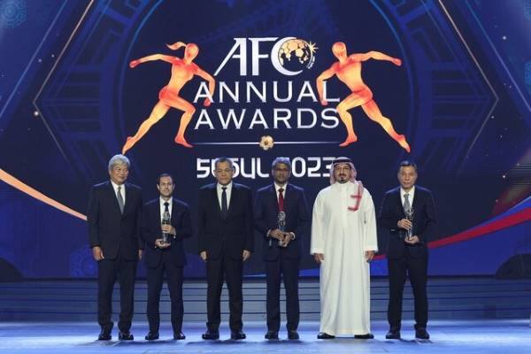 برترین‌های سال آسیا/ طارمی پشت سر سون ماند