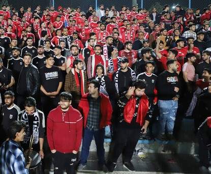 هواداران استقلال علیه بازیکنان شعار دادند