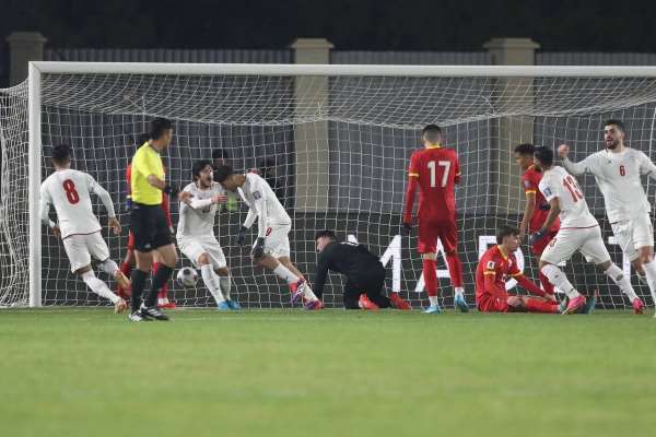 بُرد شانسی شاگردان قلعه نویی برابر قرقیزستان بُرد شانسی شاگردان قلعه نویی برابر قرقیزستان