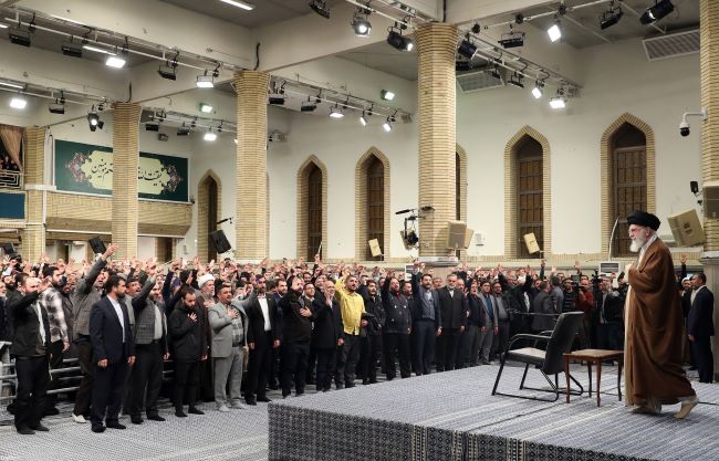 گستره مقاومت گسترش می یابد/آمریکا از منطقه اخراج می شود