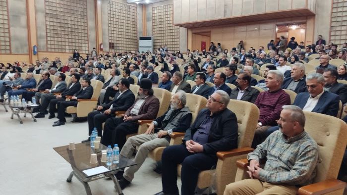 کتاب «ولات» در اهواز ریگشود کتاب