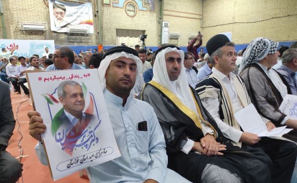 دی بلال مردم در دیدار با پزشکیان دی بلال مردم در دیدار با پزشکیان